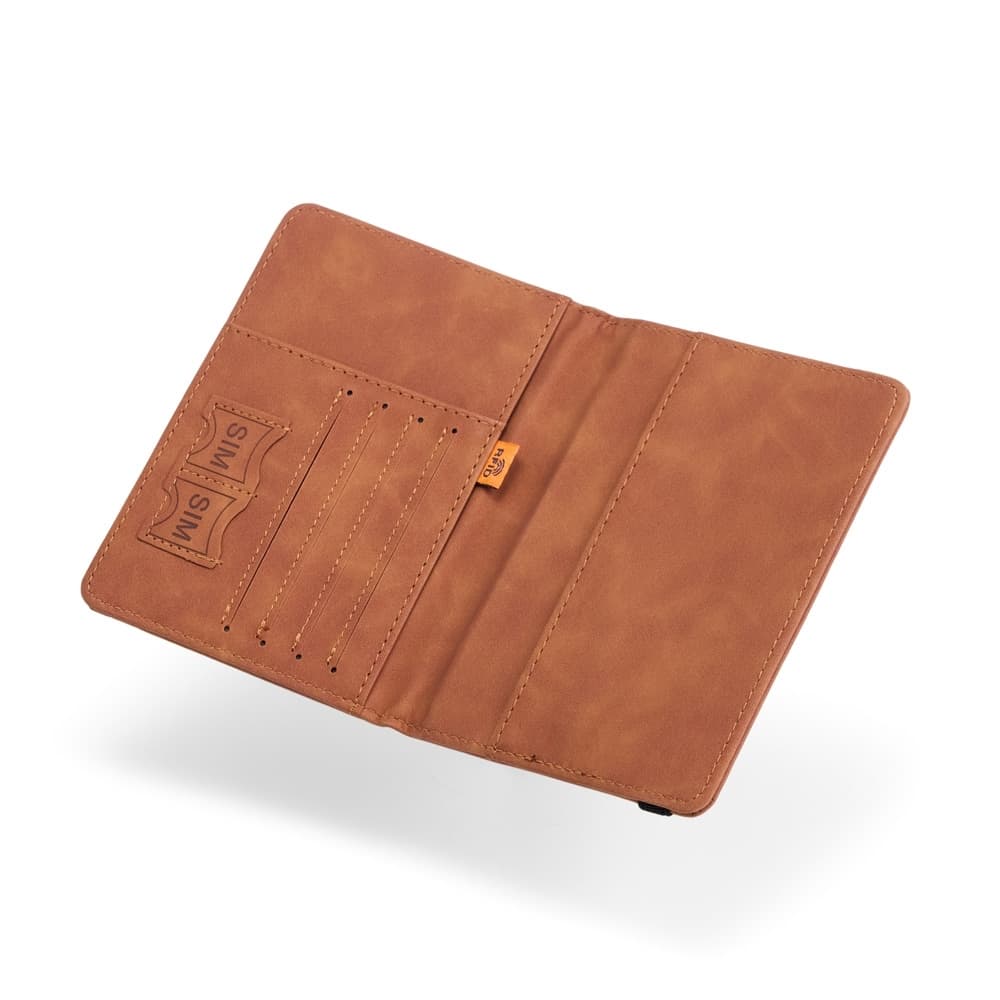 Porta Passaporte em Couro Sintético com Fechamento em Elástico para Personalizar - segunda imagem